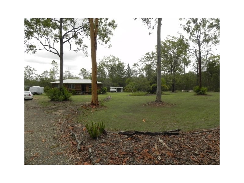 15 Larsens Rd, Coominya QLD 4311