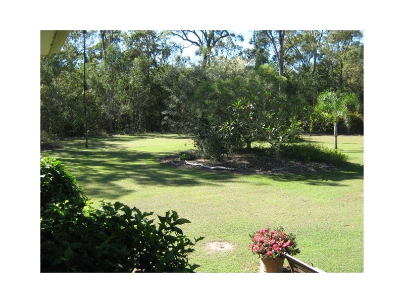 15 Larsens Rd, Coominya QLD 4311