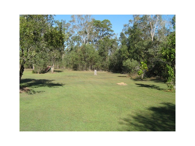 15 Larsens Rd, Coominya QLD 4311