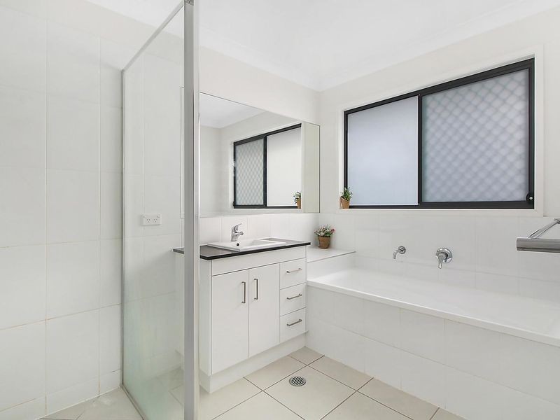 11 Affinity Way, South Ripley QLD 4306