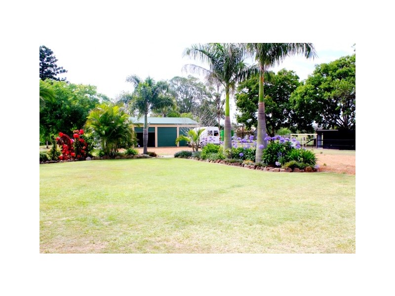 5 Reinbotts Road, Lowood QLD 4311