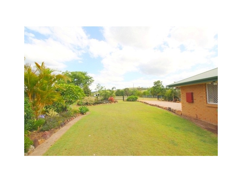 5 Reinbotts Road, Lowood QLD 4311