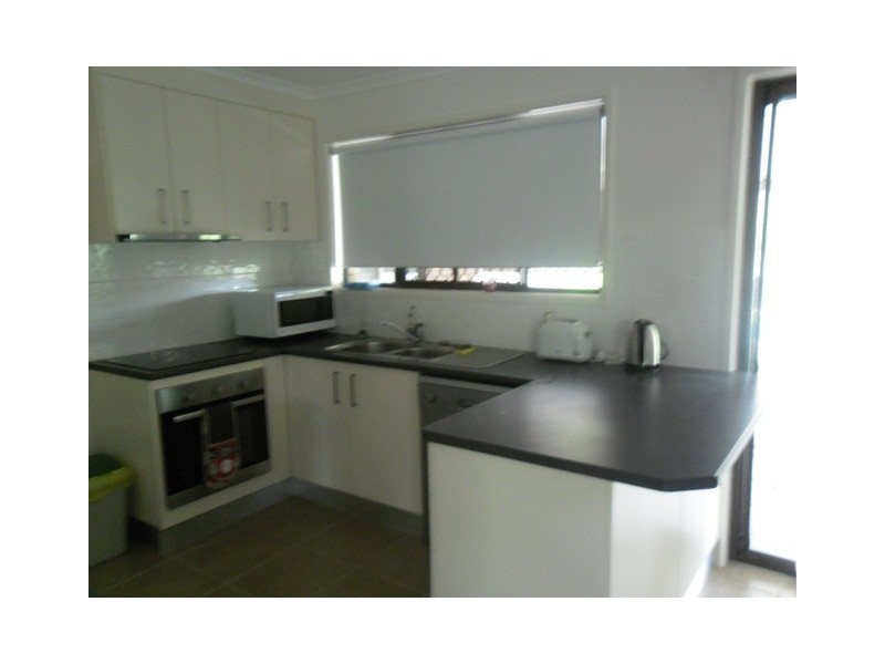 17 Carralluma Crescent, Fernvale QLD 4306