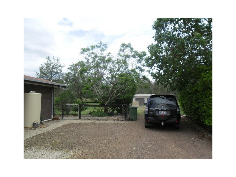 17 Carralluma Crescent, Fernvale QLD 4306