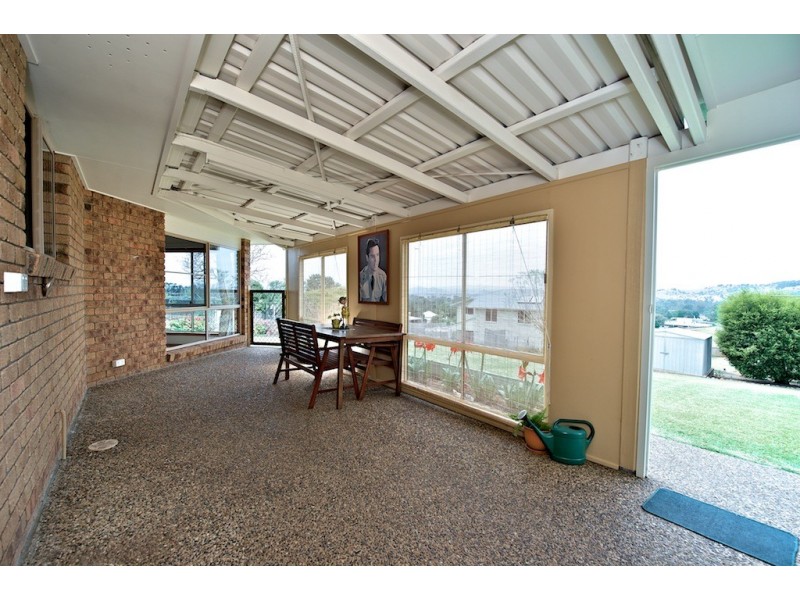 148 Main St, Lowood QLD 4311