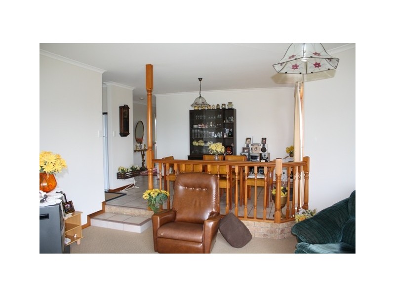 148 Main St, Lowood QLD 4311