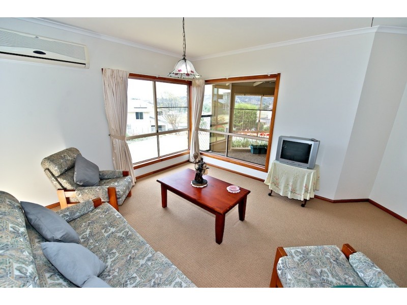 148 Main St, Lowood QLD 4311