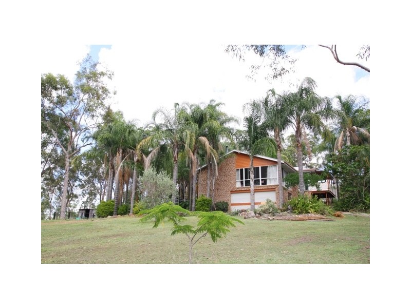 12 Bertrand Avenue, Kensington Grove QLD 4341