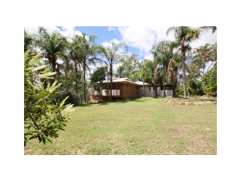 12 Bertrand Avenue, Kensington Grove QLD 4341