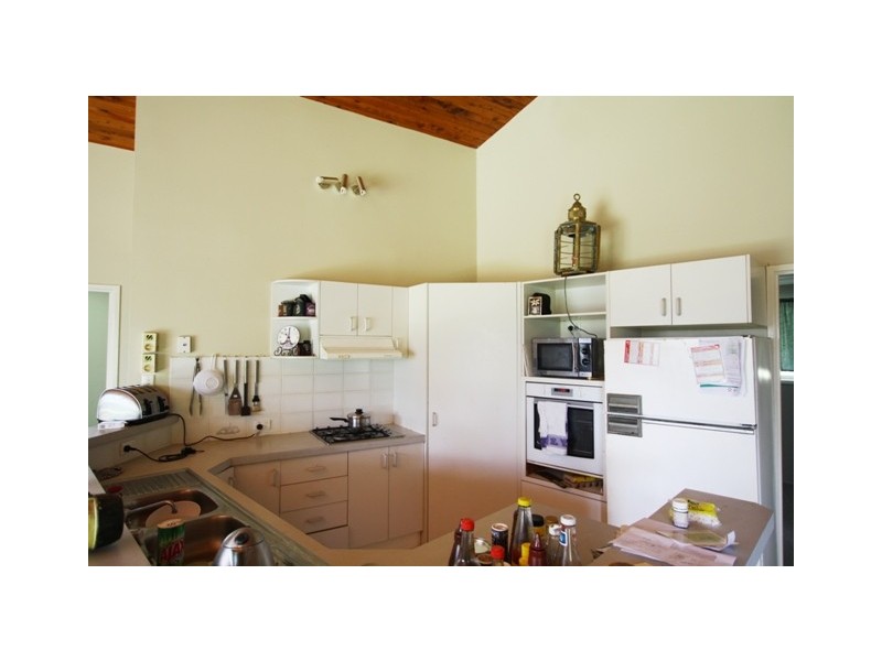 12 Bertrand Avenue, Kensington Grove QLD 4341