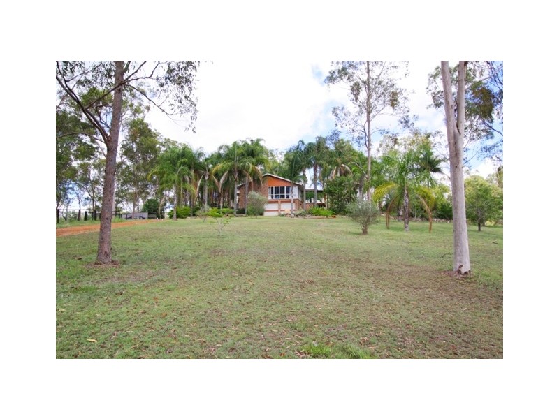 12 Bertrand Avenue, Kensington Grove QLD 4341