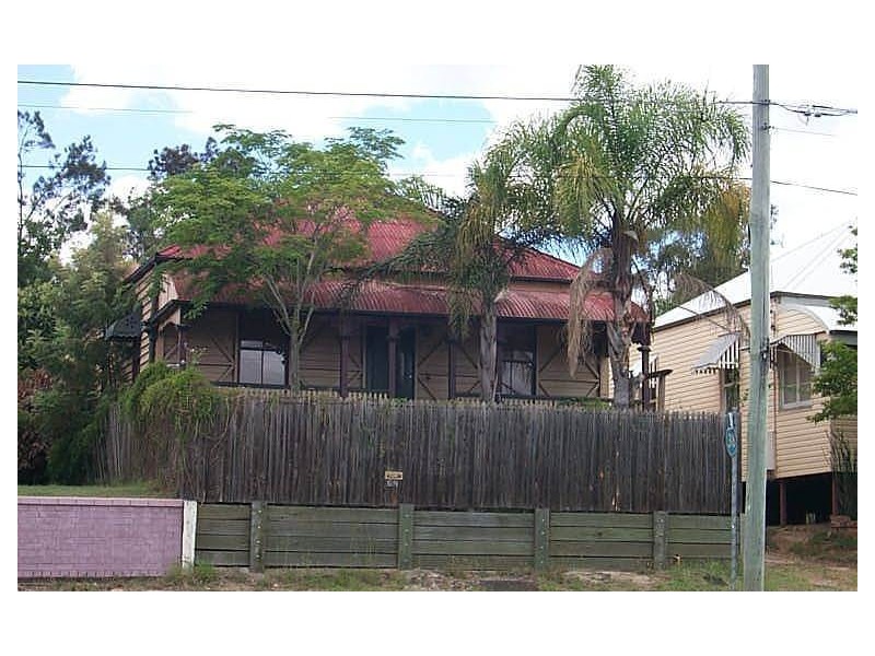 69 Downs Street, North Ipswich QLD 4305