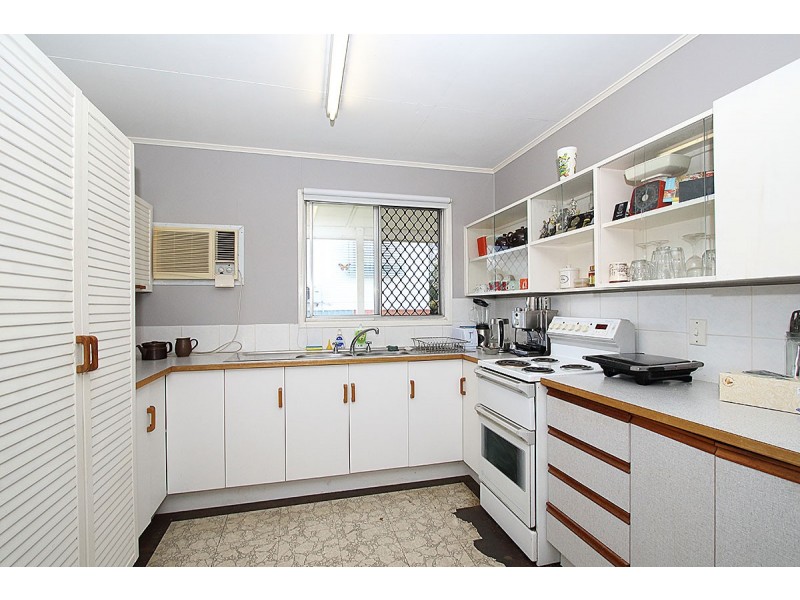 11 Quarry Lane, Ipswich QLD 4305