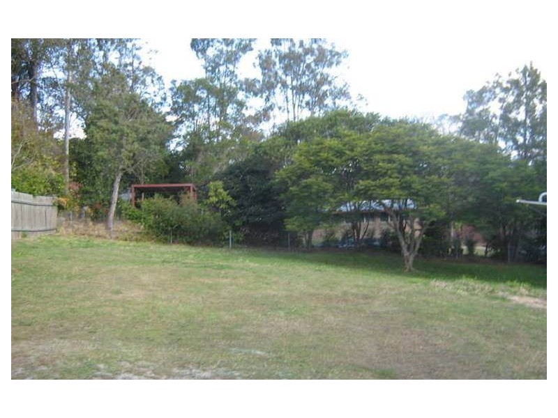 22 Macrae Street, Coalfalls QLD 4305