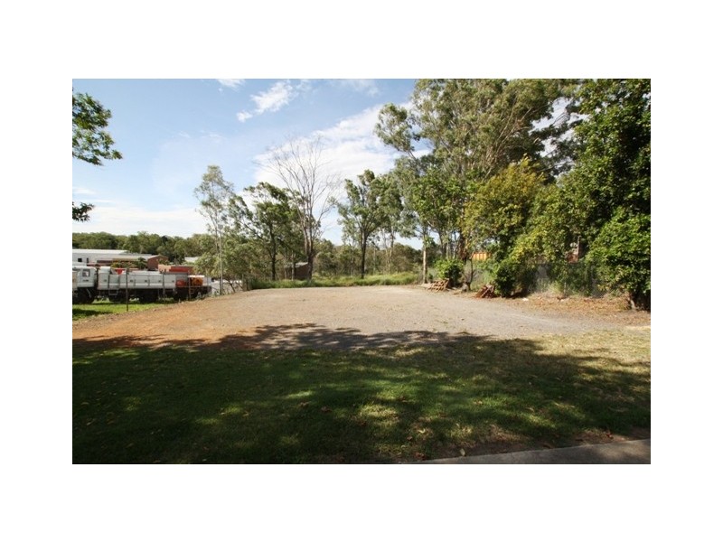 2357 Ipswich Road, Oxley QLD 4075