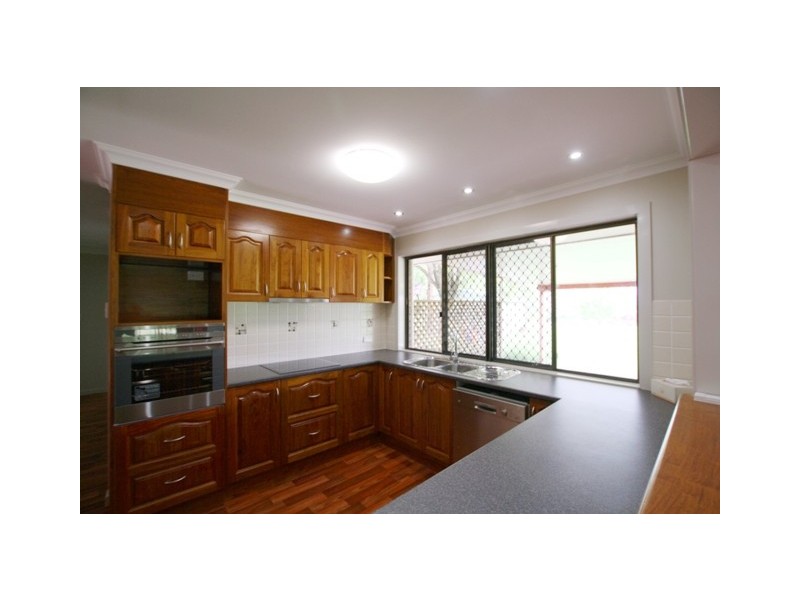 90 Lyndon Way, Karalee QLD 4306