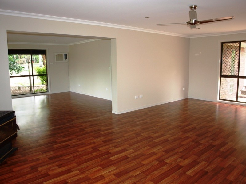 90 Lyndon Way, Karalee QLD 4306