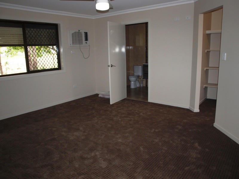 90 Lyndon Way, Karalee QLD 4306