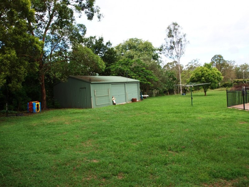 90 Lyndon Way, Karalee QLD 4306