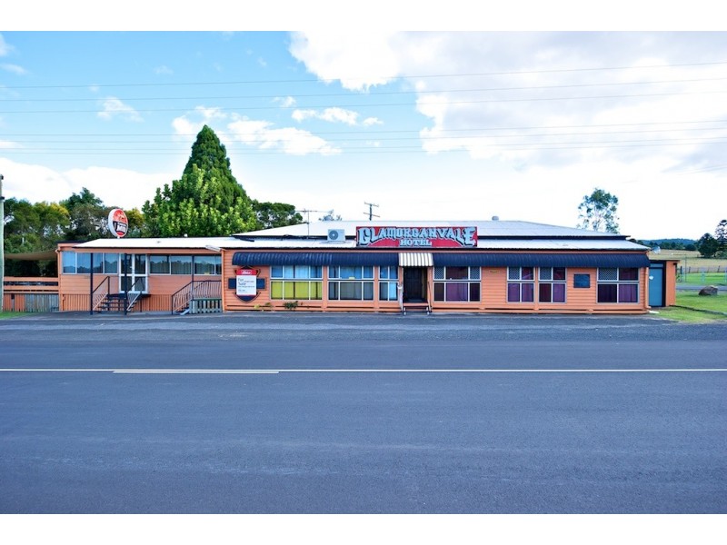 664 Glamorganvale Rd, Glamorgan Vale QLD 4306