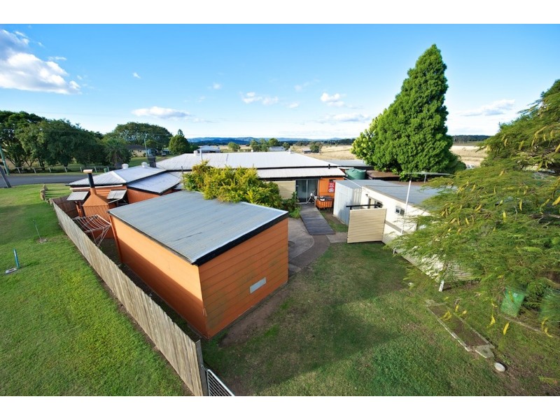664 Glamorganvale Rd, Glamorgan Vale QLD 4306