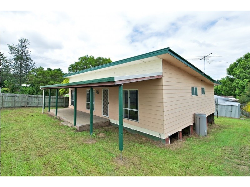 2 George Street, Blackstone QLD 4304