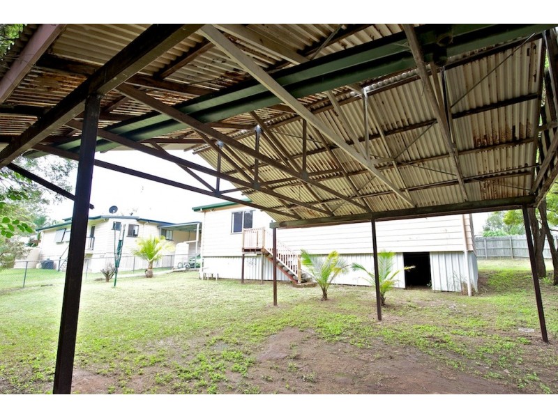 2 George Street, Blackstone QLD 4304