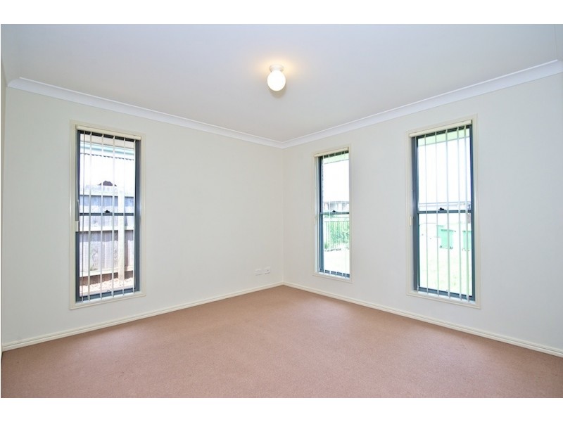 6 Sarah Place, Raceview QLD 4305