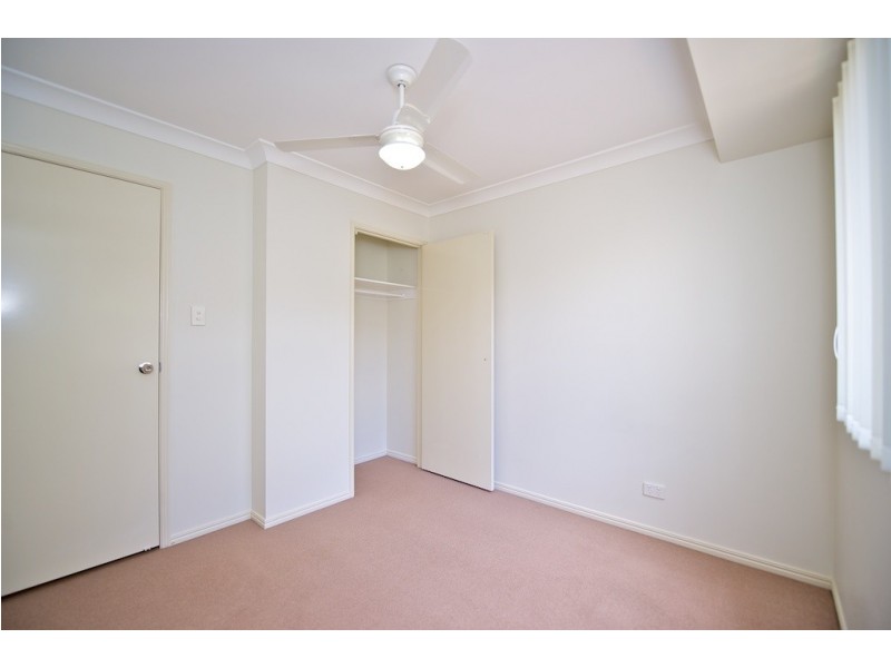 6 Sarah Place, Raceview QLD 4305