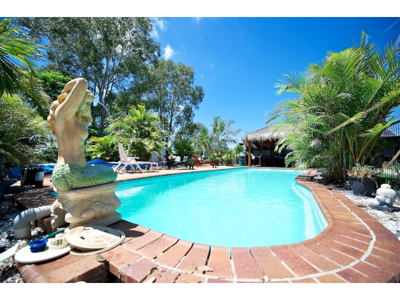 97 Theuerkaufs Rd, Fairney View QLD 4306