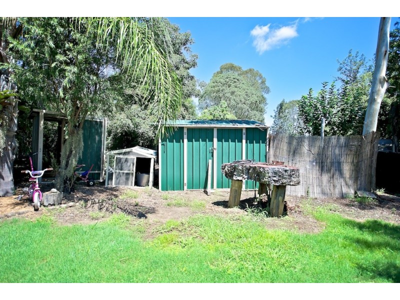 97 Theuerkaufs Rd, Fairney View QLD 4306