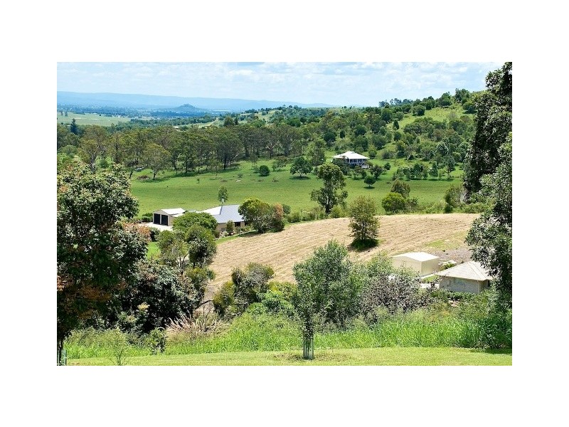9 Kraut Crt, Minden QLD 4311