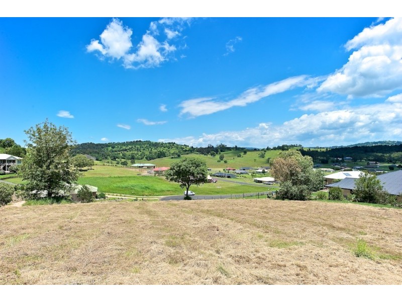 9 Kraut Crt, Minden QLD 4311