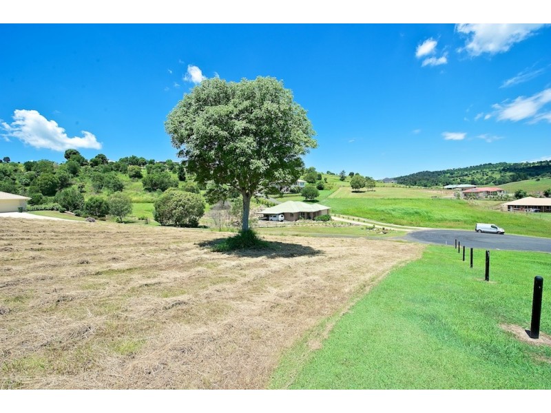 9 Kraut Crt, Minden QLD 4311