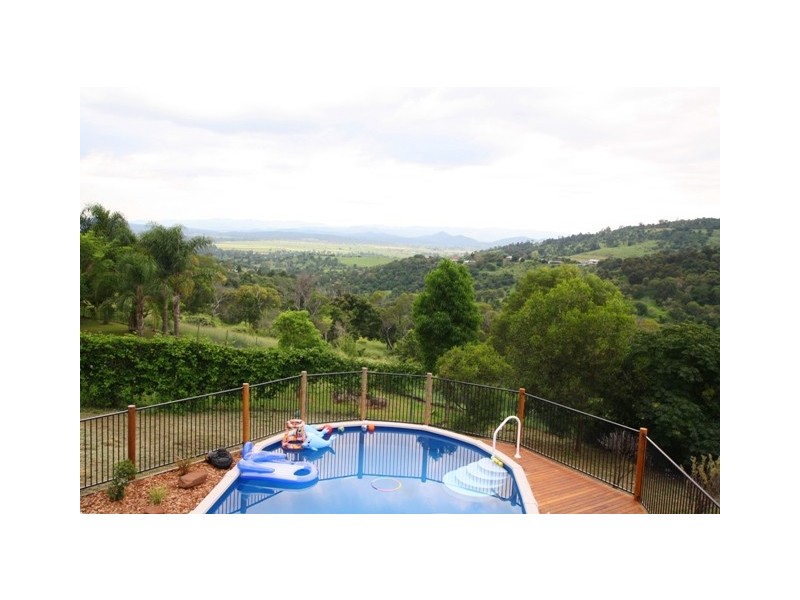 147 Annette Road, Lowood QLD 4311