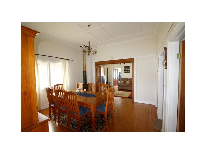 147 Annette Road, Lowood QLD 4311