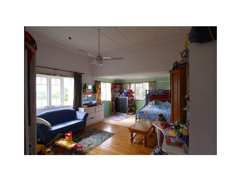 147 Annette Road, Lowood QLD 4311