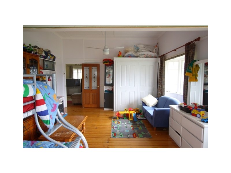 147 Annette Road, Lowood QLD 4311