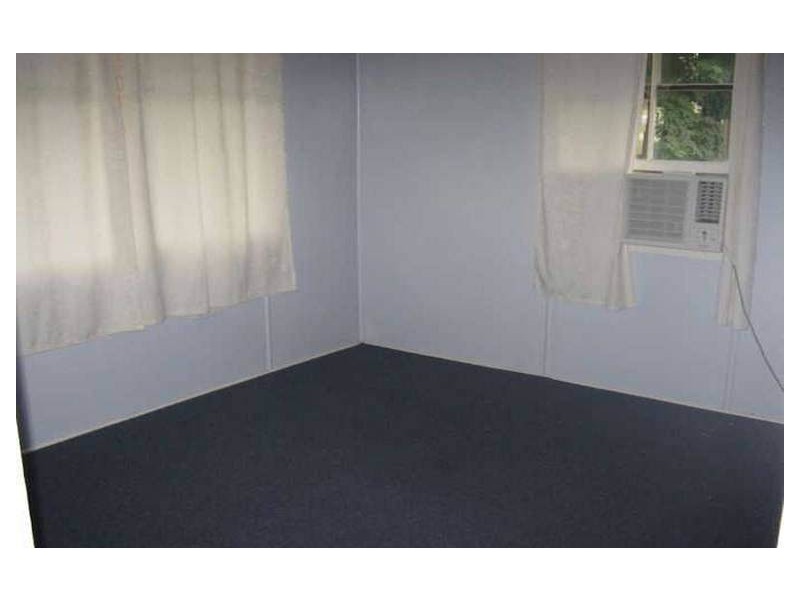 30 Alice Street, Silkstone QLD 4304