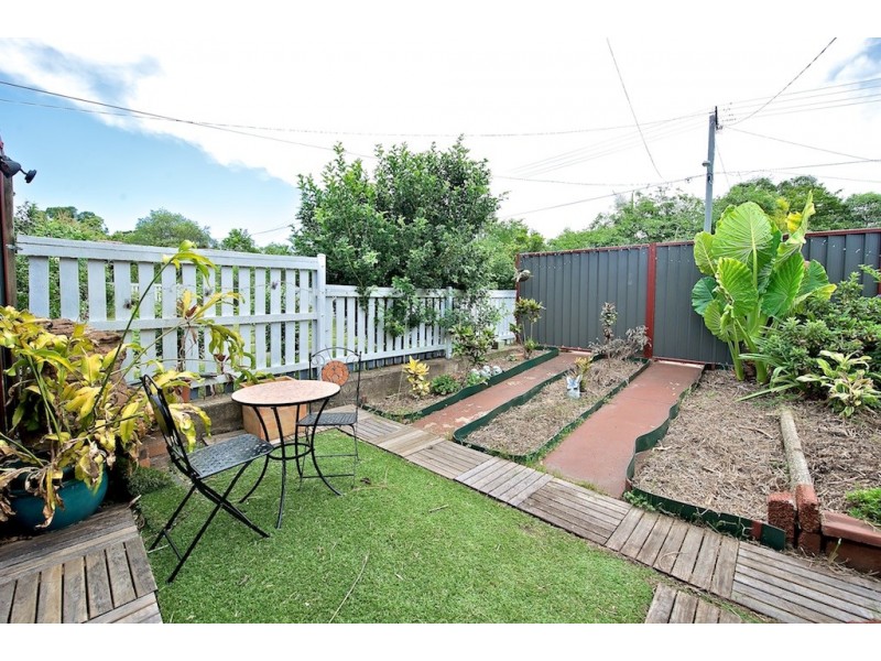 30  Diamond Street, Riverview QLD 4303