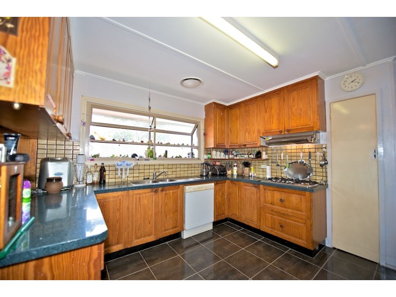 30  Diamond Street, Riverview QLD 4303