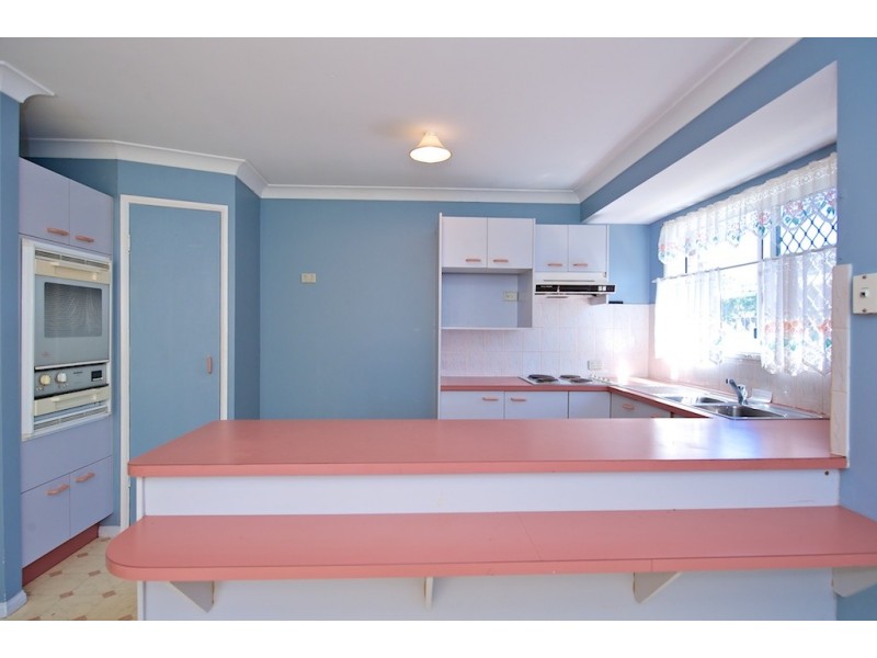 28 Daniel Street, Lowood QLD 4311