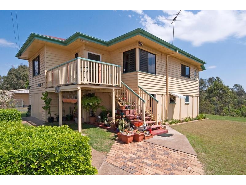 39 Lobb St, Churchill QLD 4305