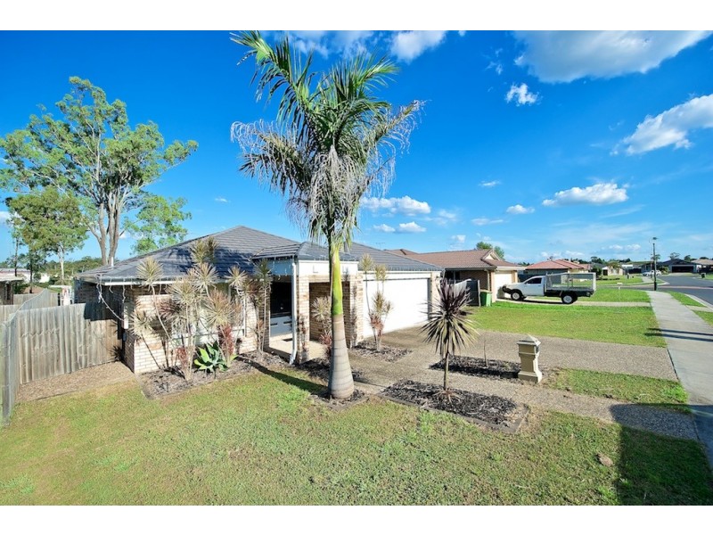 9 Angela Place, Yamanto QLD 4305