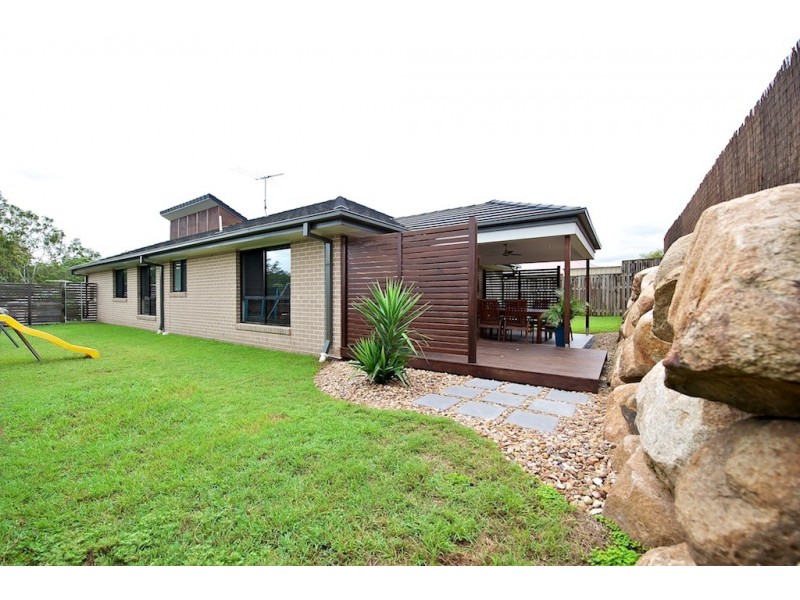 5 Brightwood Place, Fernvale QLD 4306