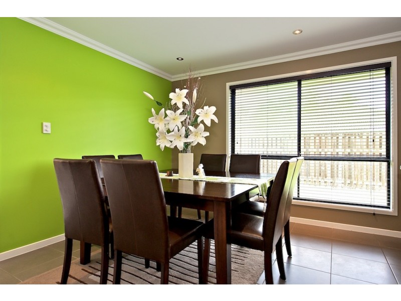 5 Brightwood Place, Fernvale QLD 4306