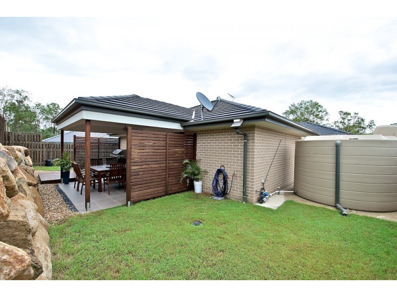 5 Brightwood Place, Fernvale QLD 4306