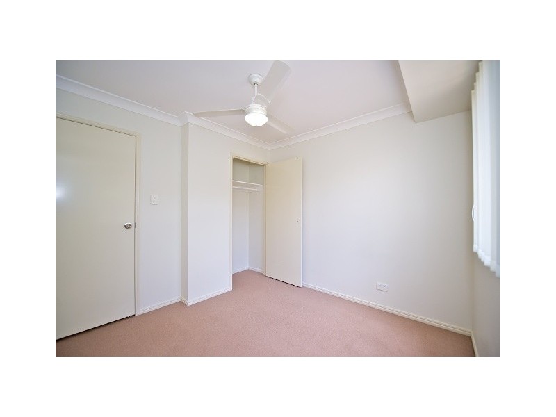 6 Sarah Place, Raceview QLD 4305