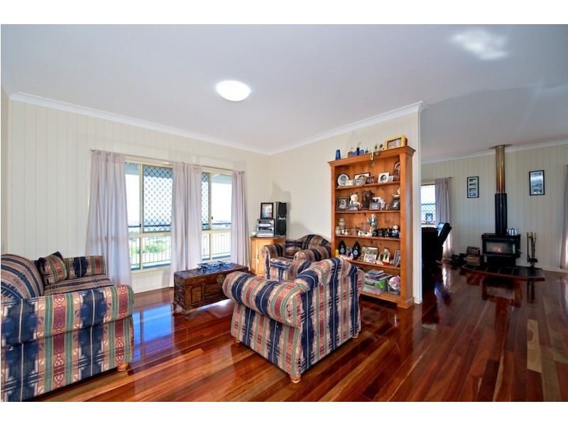 288 Glamorgan Vale Rd, Glamorgan Vale QLD 4306