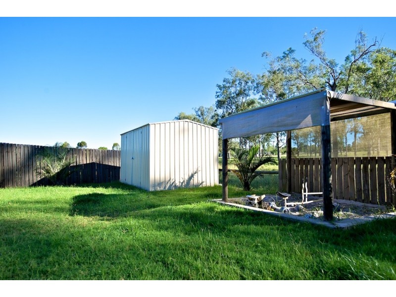 27 Titmarsh Cct, Fernvale QLD 4306